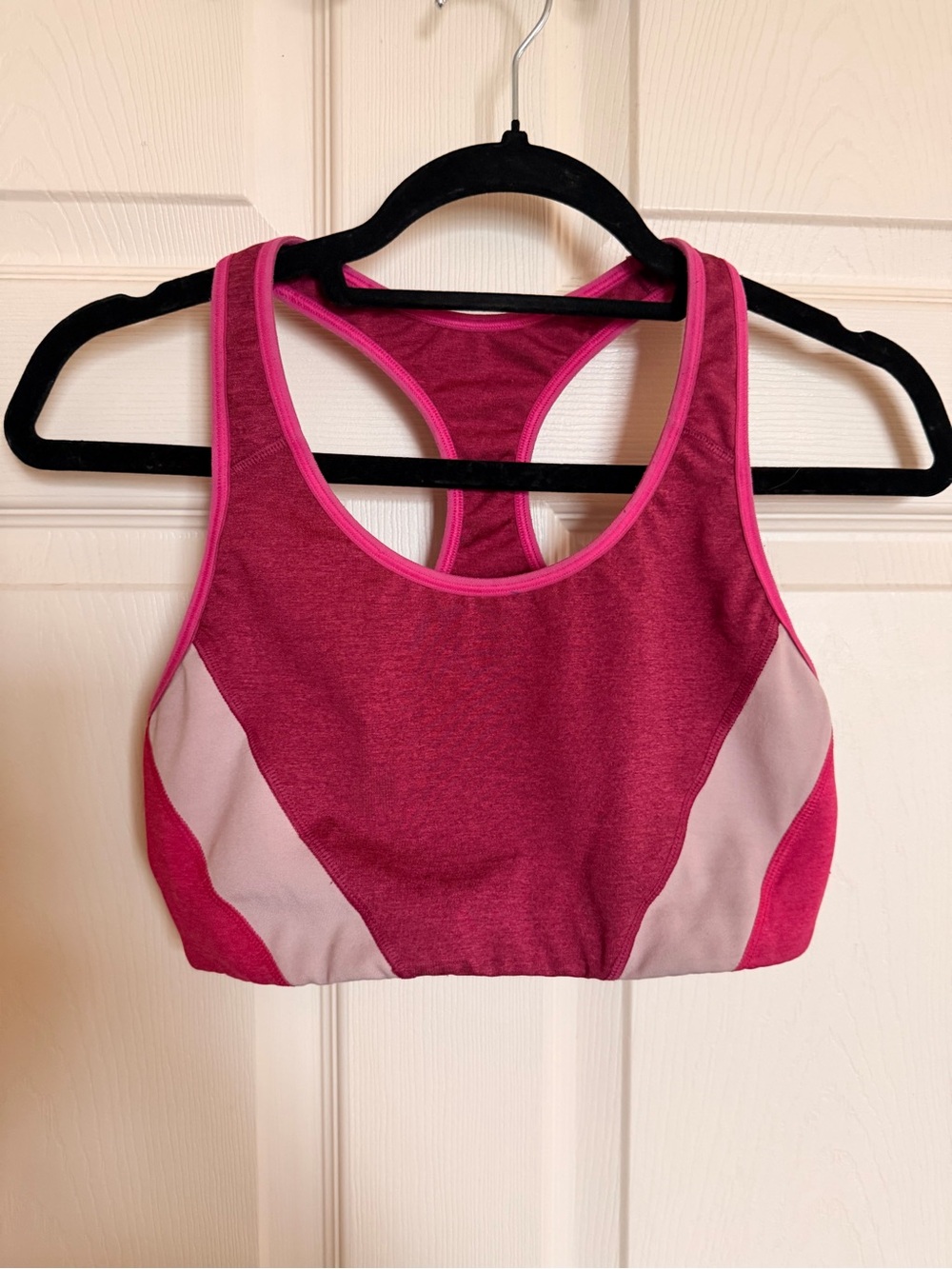 Old Navy Active Go-Dry Pink Racerback Sports Bra – Size Medium